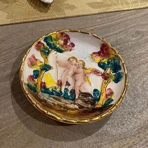 Capodimonte vintage hand painted made in Italy Decorative Wall Plate Collectible